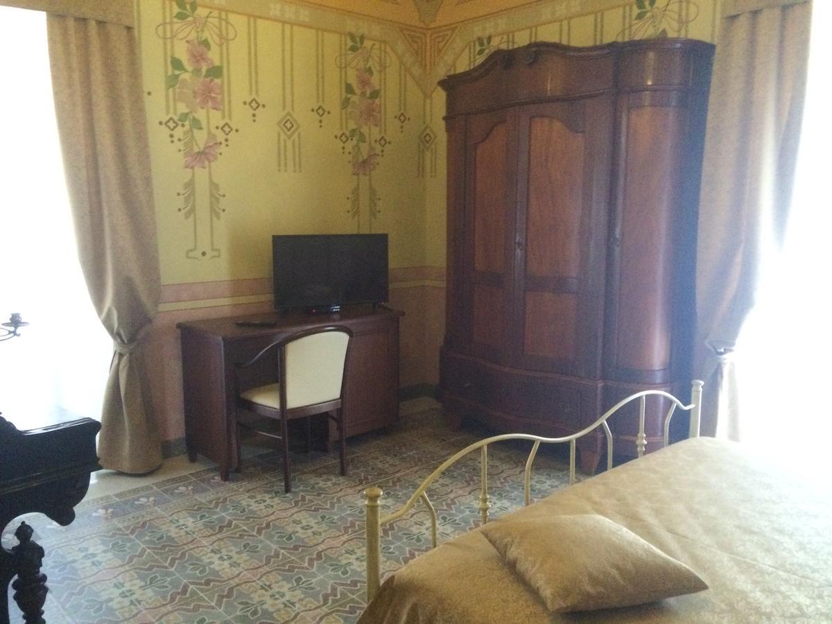 Hotel Sant'Anna Floresta エクステリア 写真